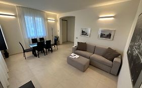 Casavale Elegante Residenza 108 Mq Max 7 Persone